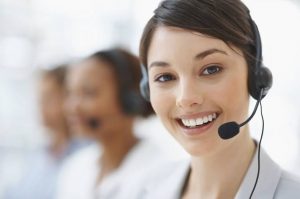 Bạn có thể liên hệ trực tiếp với công ty dịch vụ qua số hotline để được nhân viên chăm sóc khách hàng tư vấn và báo giá tổng quát qua điện thoại